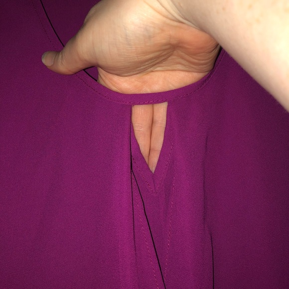 Burgundy Ricki’s chiffon top with cross front - Picture 5 of 7